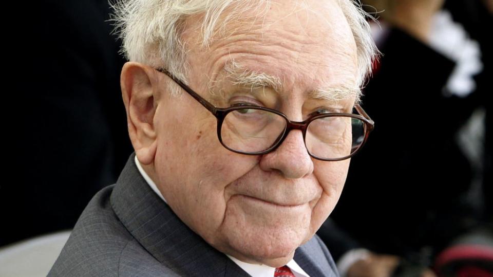 warren buffett investor letter economy