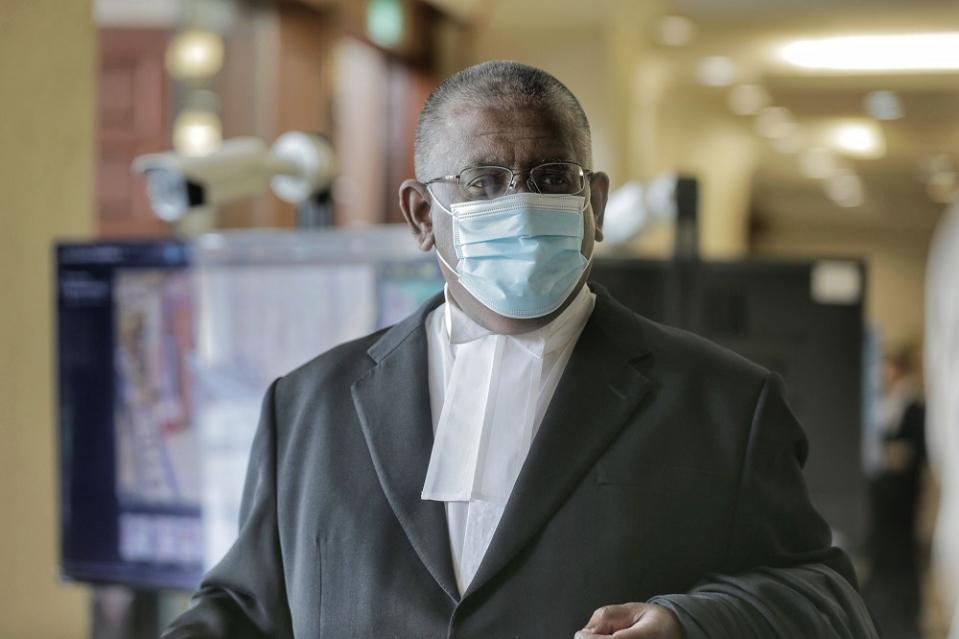 Lawyer R. Kengadharan is pictured at the Kuala Lumpur High Court May 7, 2021. ― Picture by Ahmad Zamzahuri