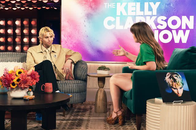 <p>Weiss Eubanks/NBCUniversal/Getty</p> Luke Hemmings and Kelly Clarkson on The Kelly Clarkson Show