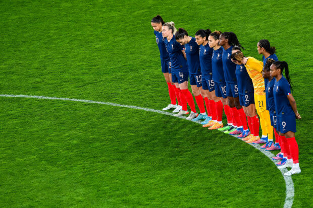 L’Euro 2022 sera un événement charnière, pour accélérer la promotion du football féminin. Pour qu’à terme, comme aux Etats-Unis, filles et garçons soient sur un même pied d’égalité sur les salaires.