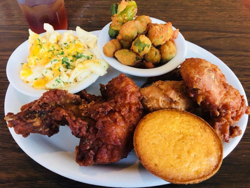 Roscoe’s Catfish & BBQ — Anchorage, Alaska