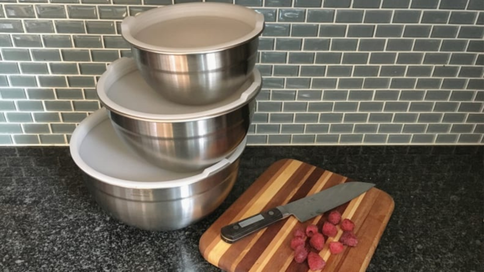 Gifts for bakers: Cuisinart Stainless Steel Mixing Bowls with Lids