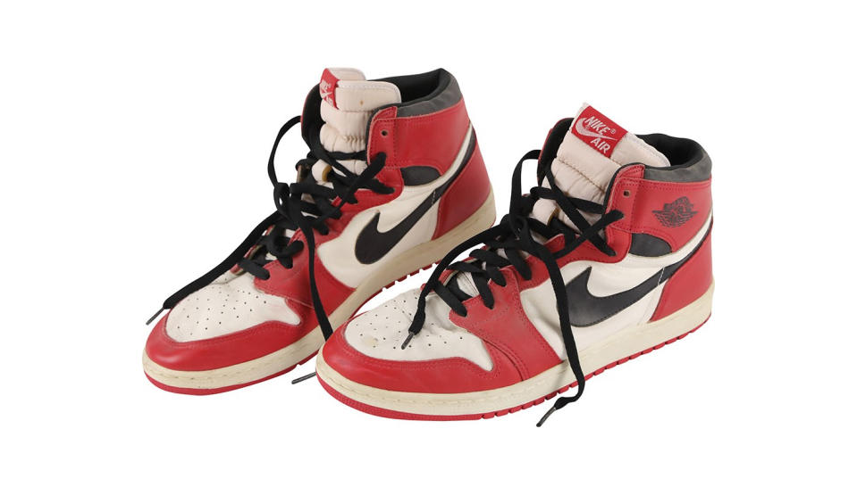 Air Jordan 1 Broken Foot Game Auction 2022