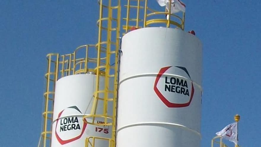  Loma Negra presenta una adecuada posición de liquidez respaldada por su capacidad de generación de flujos de caja operativo e inexistente deuda estructural.