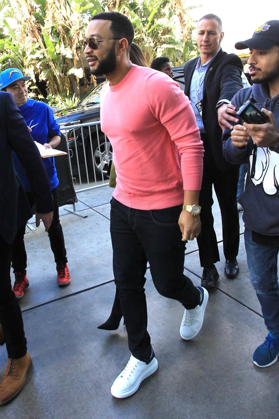 <h1 class="title">Celebrity Sightings in Los Angeles, California - March 8, 2020</h1><cite class="credit">SMXRF/Star Max</cite>