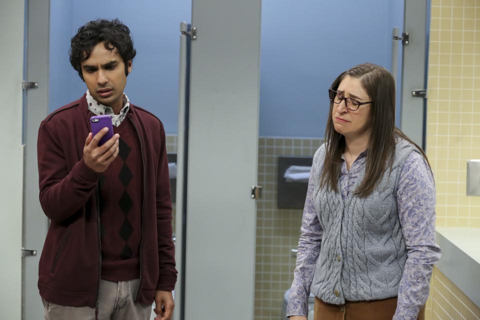 <h1 class="title">The-Big-Bang-Theory-Season-12-Series-Finale-Raj-Amy-Bathroom-Makeover.jpg</h1><cite class="credit">Michael Yarish/Warner Bros. Entertainment</cite>