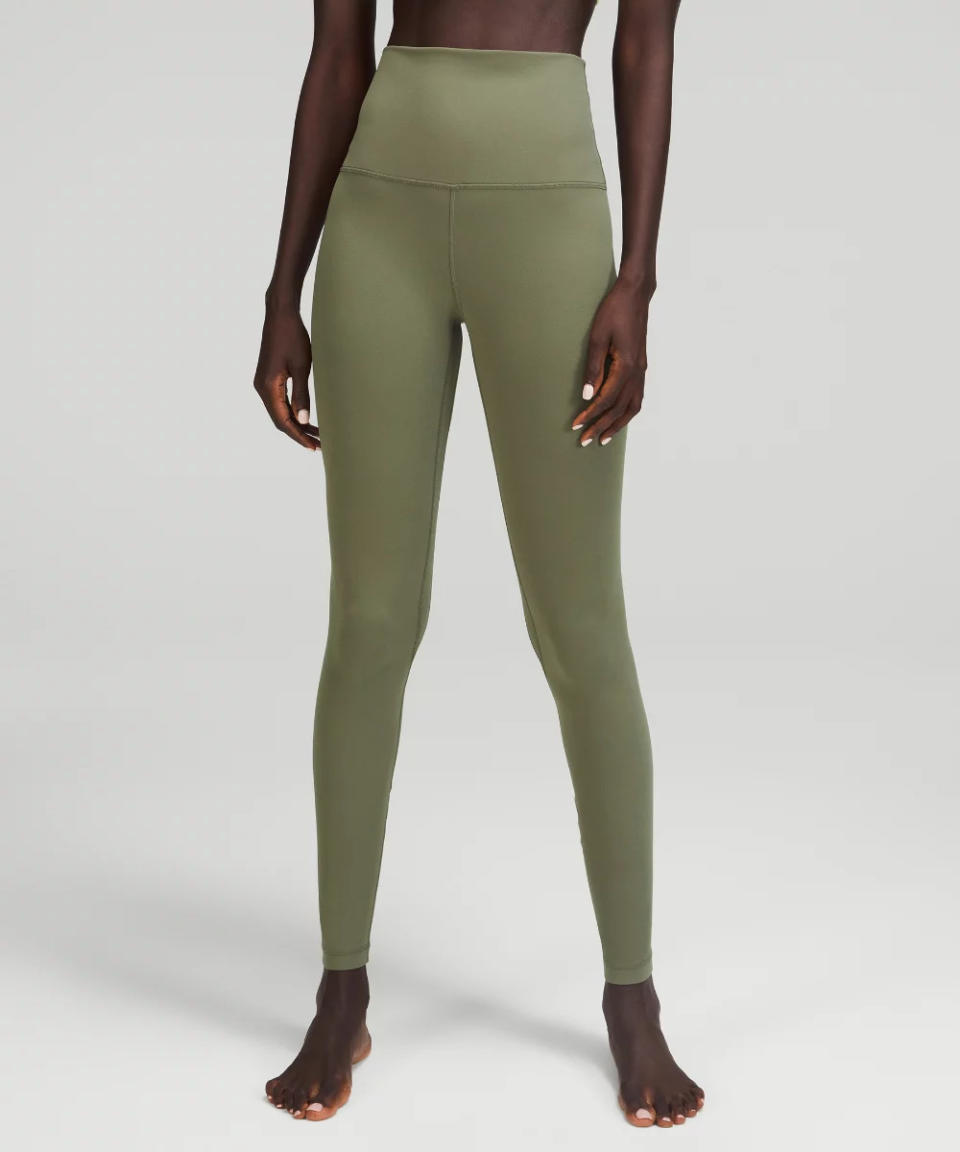 Lululemon官網運動上衣及瑜珈褲低近半價！Sports Bra低至$380、Leggings低至$620