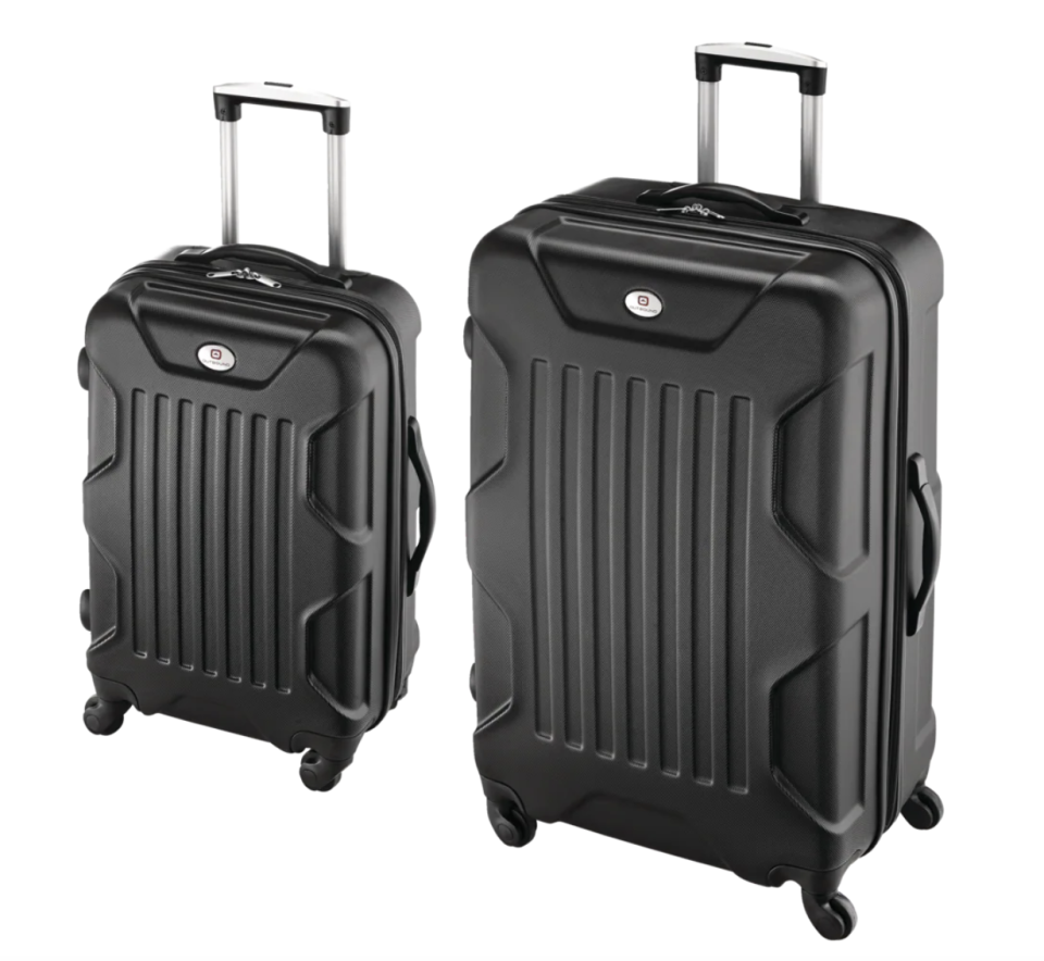 Outbound 2-Piece Hardside Spinner Suitcase Set in black (Photo via Canadian Tire)