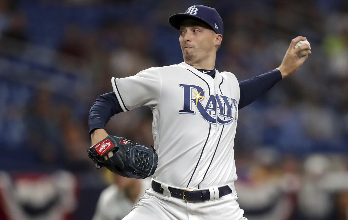 Rays ace Snell to return Wednesday from fractured toe