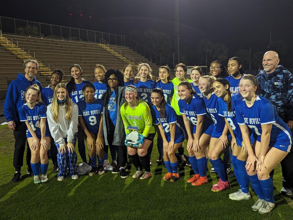 Stanton players and coaches hold the Gateway Conference trophy after defeating Fletcher 1-0 in the Gateway high school girls soccer final on January 12, 2024. [Clayton Freeman/Florida Times-Union]
