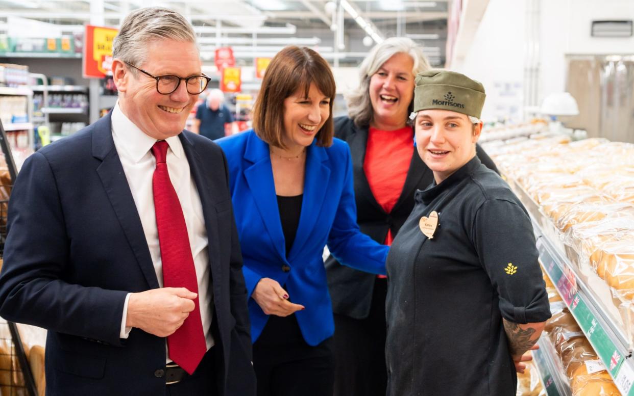 Labour Party leader Sir Keir Starmer and shadow chancellor, Rachel Reeves, a visit to Morrisons in Swindon