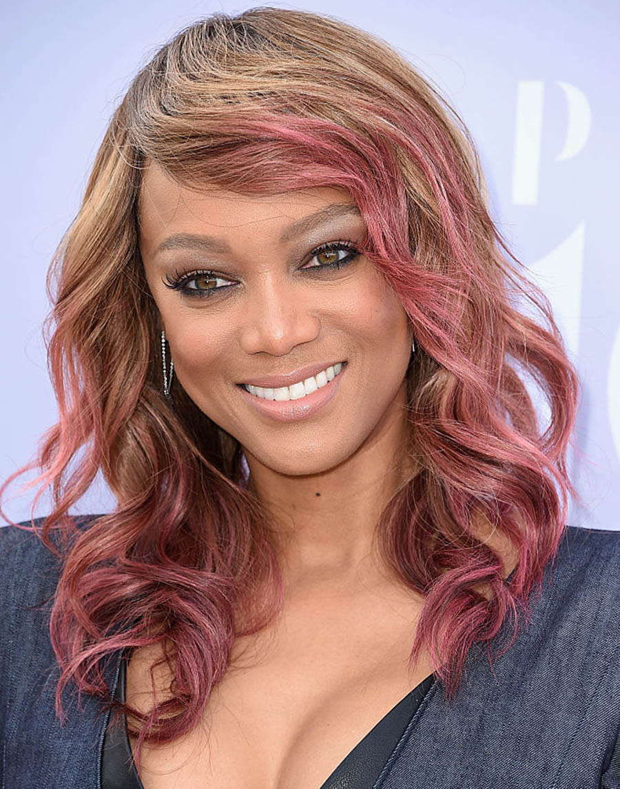 Tyra Banks with pink hair