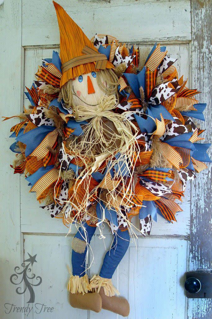 14) Scarecrow Wreath Idea
