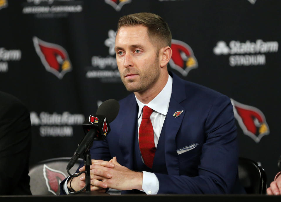 The Arizona Cardinals new head coach Kliff Kingsbury addresses the media, Wednesday, Jan. 9, 2019, in Tempe, Ariz. The Arizona Cardinals introduced Kliff Kingsbury as their new coach a day after hiring the former Texas Tech coach in a bid to revitalize the worst offense in the NFL. (AP Photo/Rick Scuteri)