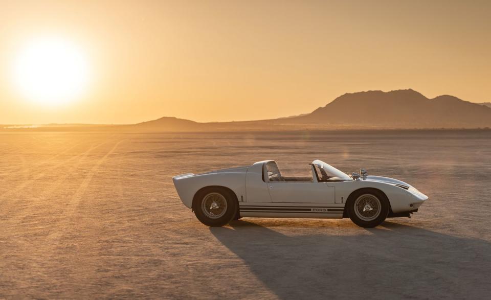 View Photos of the 1965 Ford GT40 Roadster