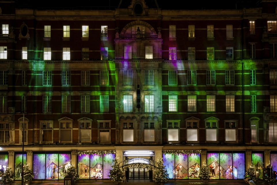 Harvey Nichols Christmas display 2019: Harvey Nichols