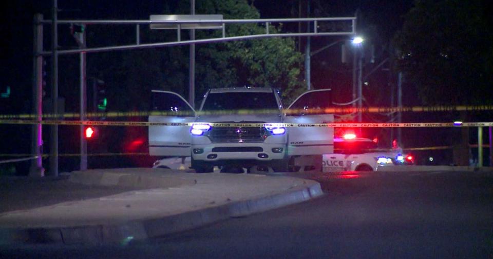 PHOTO: Homicide detectives with the Albuquerque Police Department are investigating a fatal shooting with a teenage victim who was killed when shots were fired into a car. An adult victim was also taken to the hospital. (KOAT)