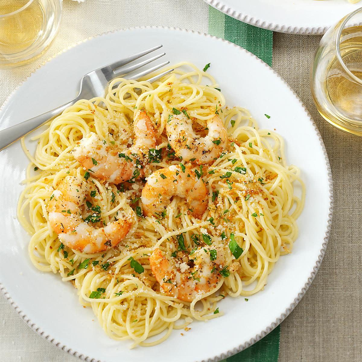 Inspired by: Cheesecake Factory Shrimp Scampi