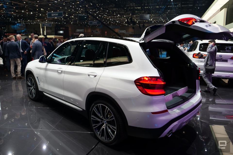 BMW has unveiled its latest plug-in hybrid electric (PHEV) vehicles at theGeneva Motor Show, including the first ever PHEV version of its smallcrossover, the X3 xDrive30e