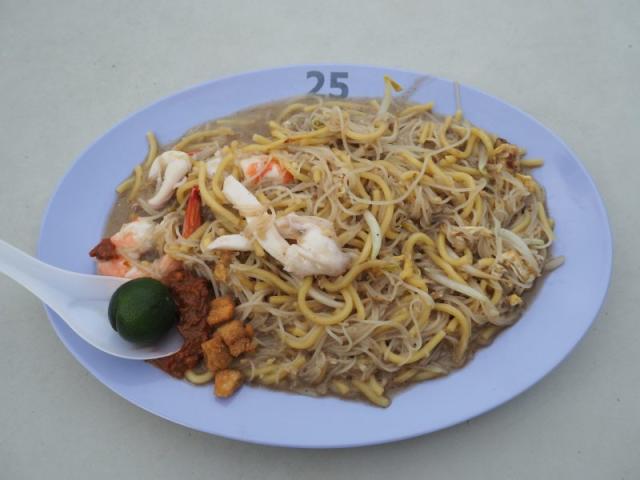 Newton Food Centre - A picture of Hokkien Mee