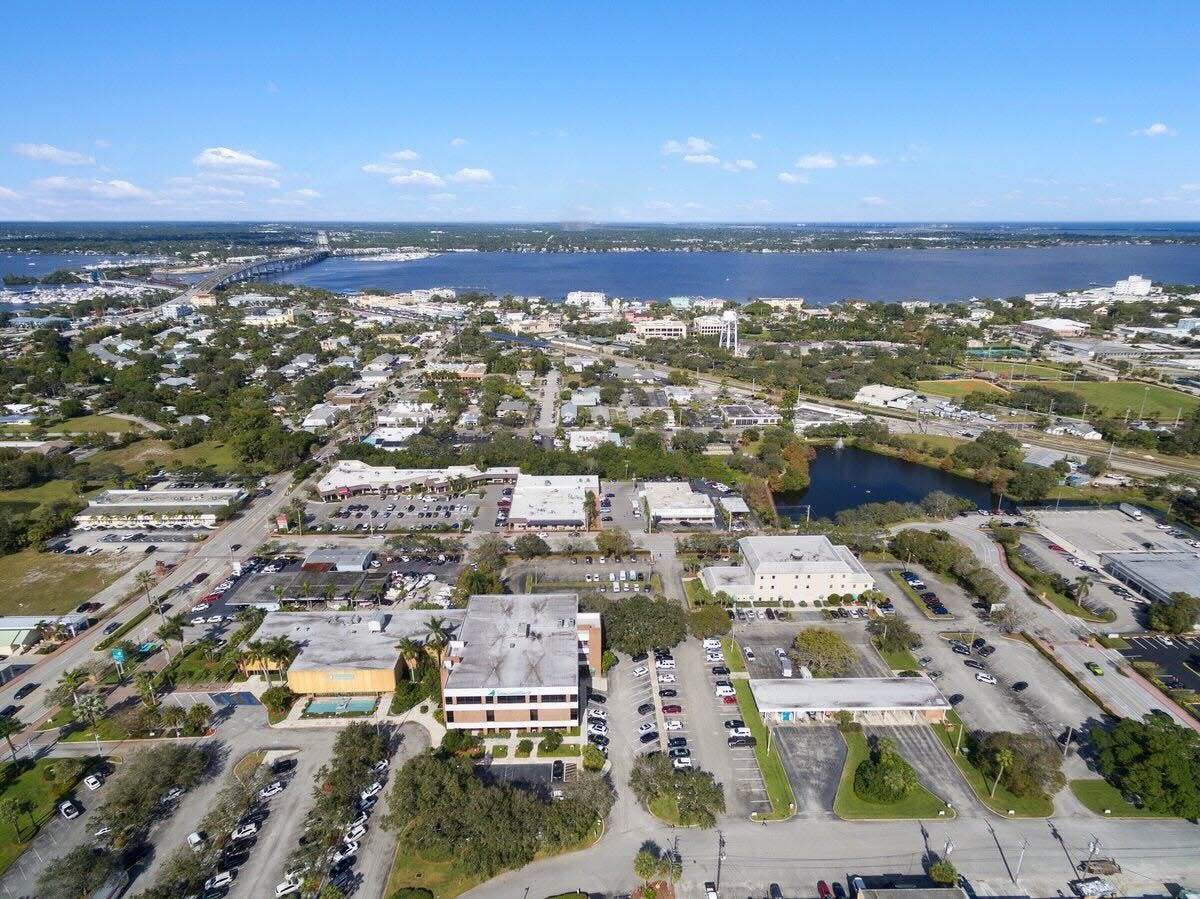 Seacoast Bank's 61-year-old headquarters is at 815 Colorado Avenue in Stuart, Florida. A new office will be constructed on this site by 2026.