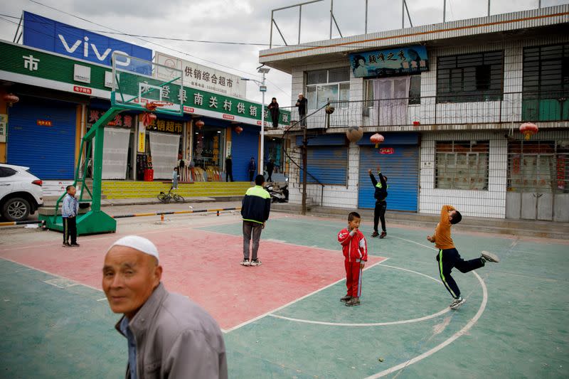 The Wider Image: Energy security and economic fears drive China's return to coal