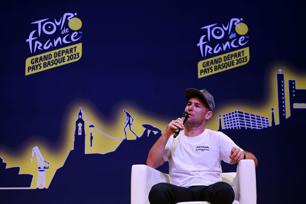  Mark Cavendish talks before the 2023 Tour de France start 