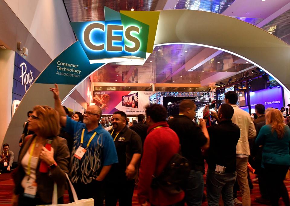 Attendees flock to the Las Vegas Convention Center for the opening day of CES 2017 on Jan. 5, 2017 at the Las Vegas Convention Center.