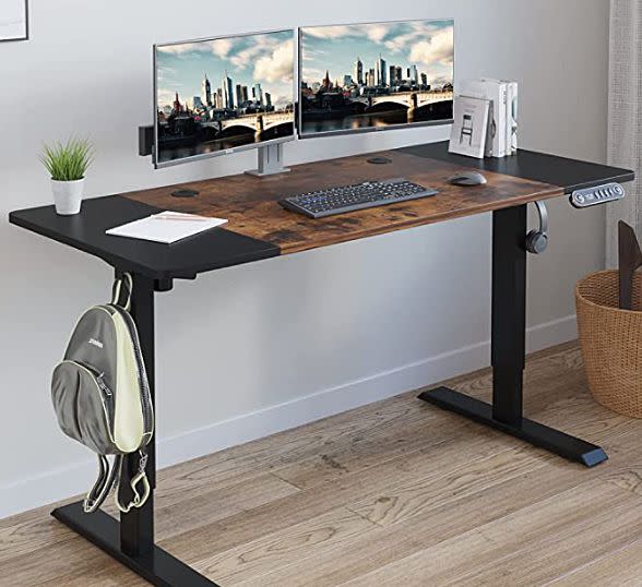 Radlove Electric Height Adjustable Standing Desk - $191.99 down from $249.99