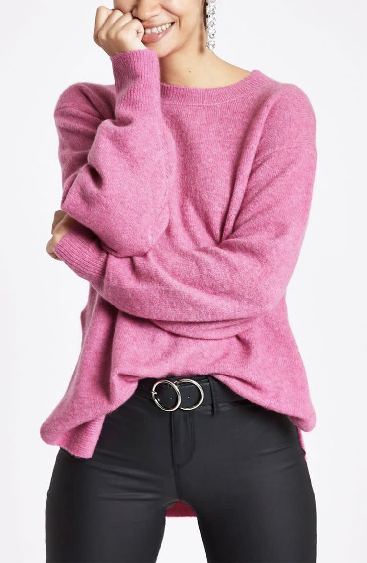 <p>Bright pink split side knit jumper, £17, River Island</p><p><a rel="nofollow noopener" href="https://www.riverisland.com/p/bright-pink-split-side-knit-jumper-724535" target="_blank" data-ylk="slk:BUY NOW;elm:context_link;itc:0;sec:content-canvas" class="link ">BUY NOW</a></p>