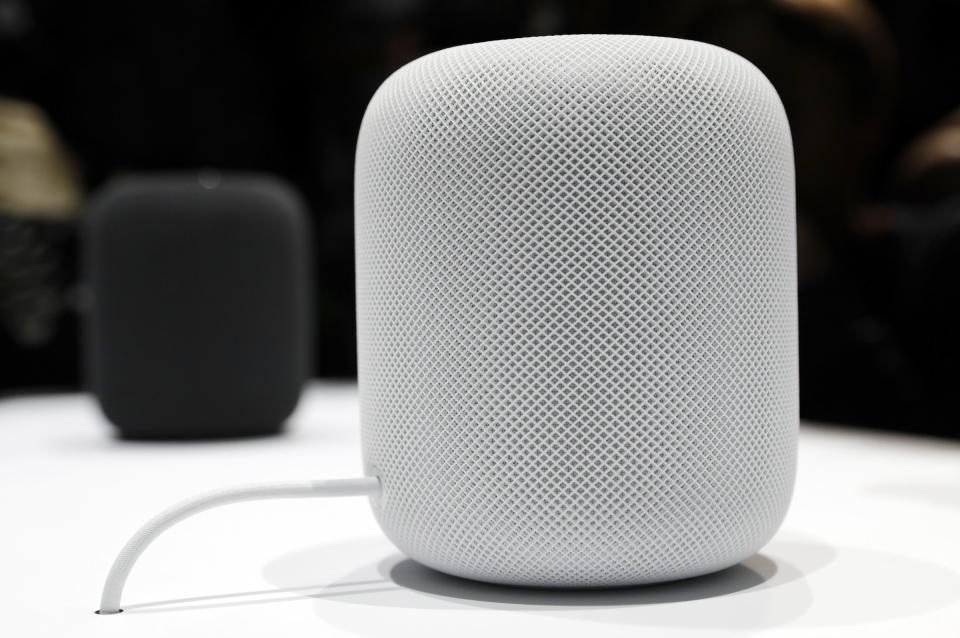 Apple HomePod white and black