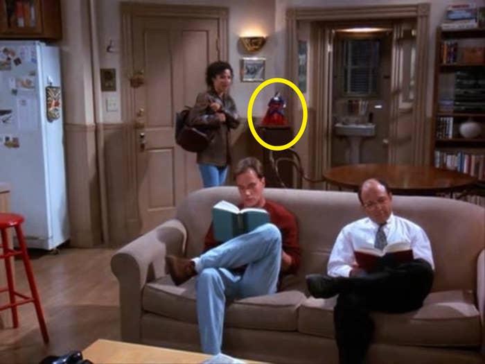 Elaine in Kevin's apartment in "Seinfeld"