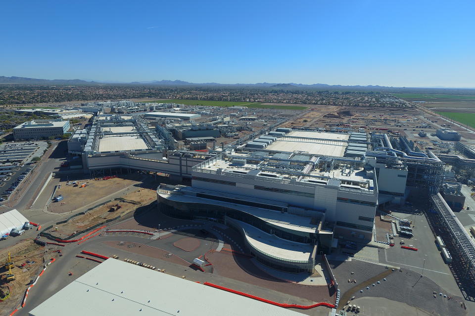 Intel’s Arizona factory, Fab 42, became fully operational in 2020 on the company’s Ocotillo campus in Chandler, Arizona.<span class="copyright">Intel Corporation—Intel Corporation</span>
