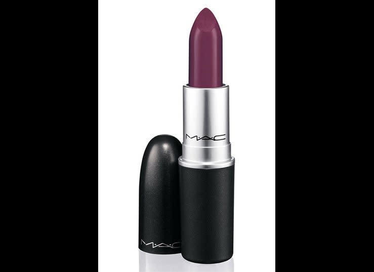 <a href="http://shop.nordstrom.com/s/mac-lipstick/3022868" target="_hplink">Nordstrom</a>