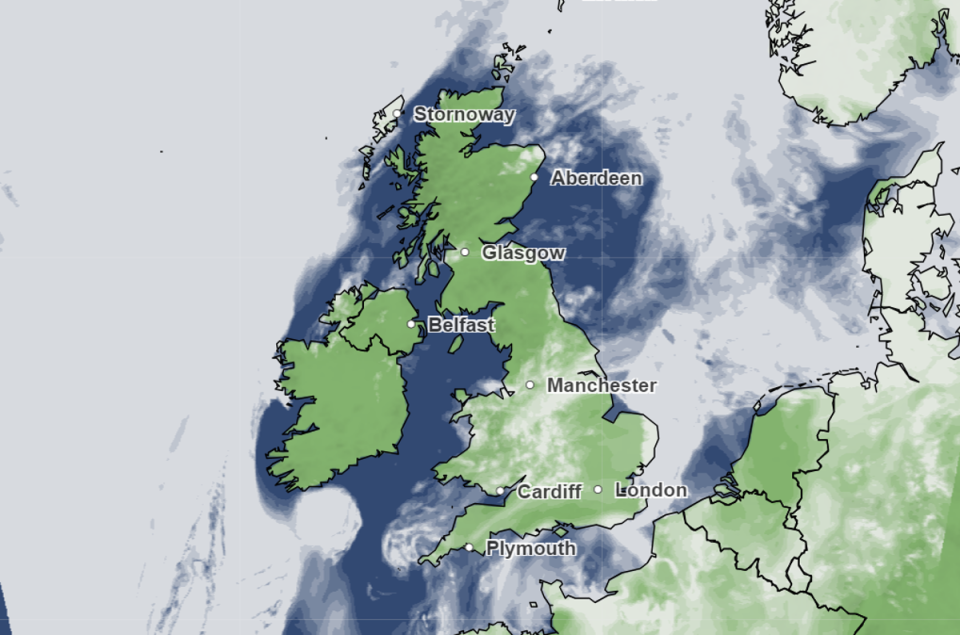 Clear skies are forecast throughout the majority of the UK and Ireland just after sunset at 9pm on 10 May, 2024 (Met Office)