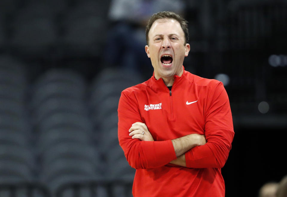 New Mexico head coach Richard Pitino calls out to players during the first half of an NCAA college basketball game against San Francisco Monday, Dec. 12, 2022, in Las Vegas. (AP Photo/Steve Marcus)