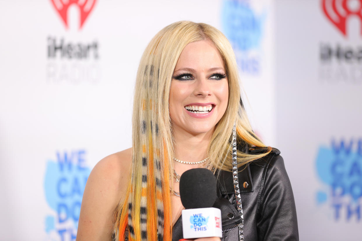 LOS ANGELES, CALIFORNIA - MARCH 22: (FOR EDITORIAL USE ONLY) Avril Lavigne attends the 2022 iHeartRadio Music Awards at The Shrine Auditorium in Los Angeles, California on March 22, 2022. Broadcasted live on FOX.  (Photo by Rich Polk/Getty Images for iHeartRadio)