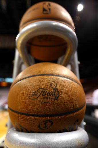 Tras unos años en la NBA, Barry White pasó 27 años en Francia, donde jugó en varios equipos de la élite basquetbolística (Getty Images North America/AFP | Streeter Lecka)