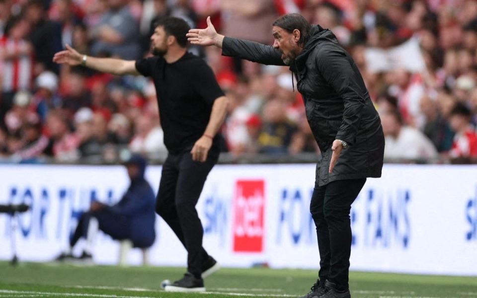 Leeds United manager Daniel Farke react