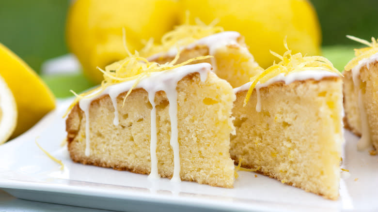 Lemon cake with drizzle