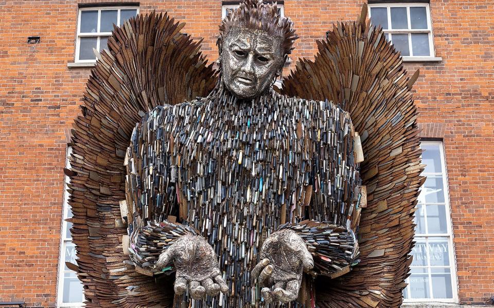 A sculpture made of more than 100,000 knives