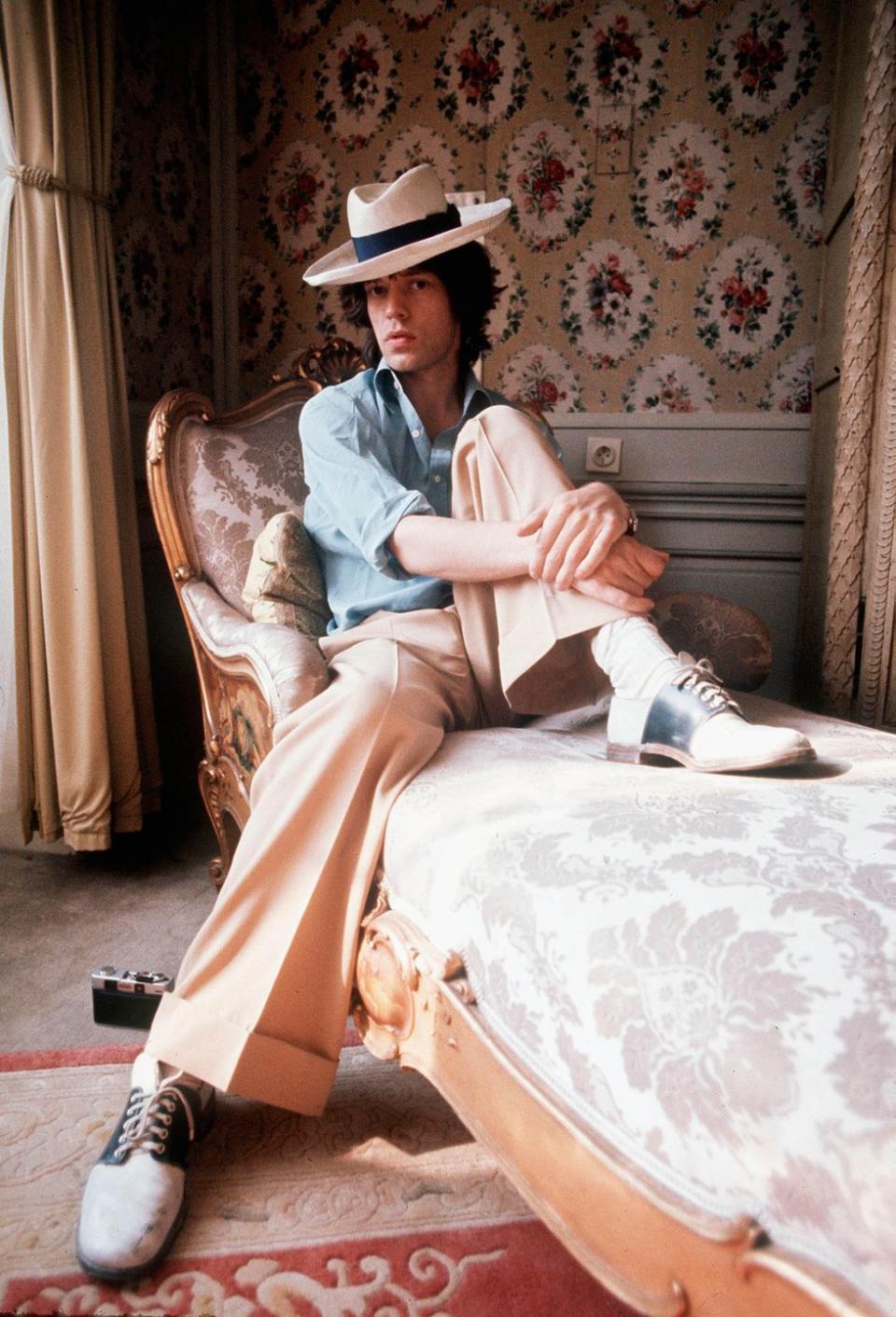 <p>Mick Jagger strikes a pose inside a chateau in September 1973 in Vienna, Austria.</p>