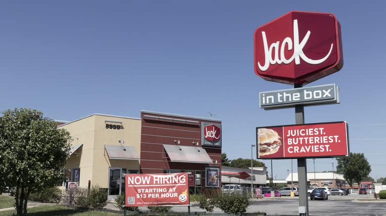 Jack in the Box exterior