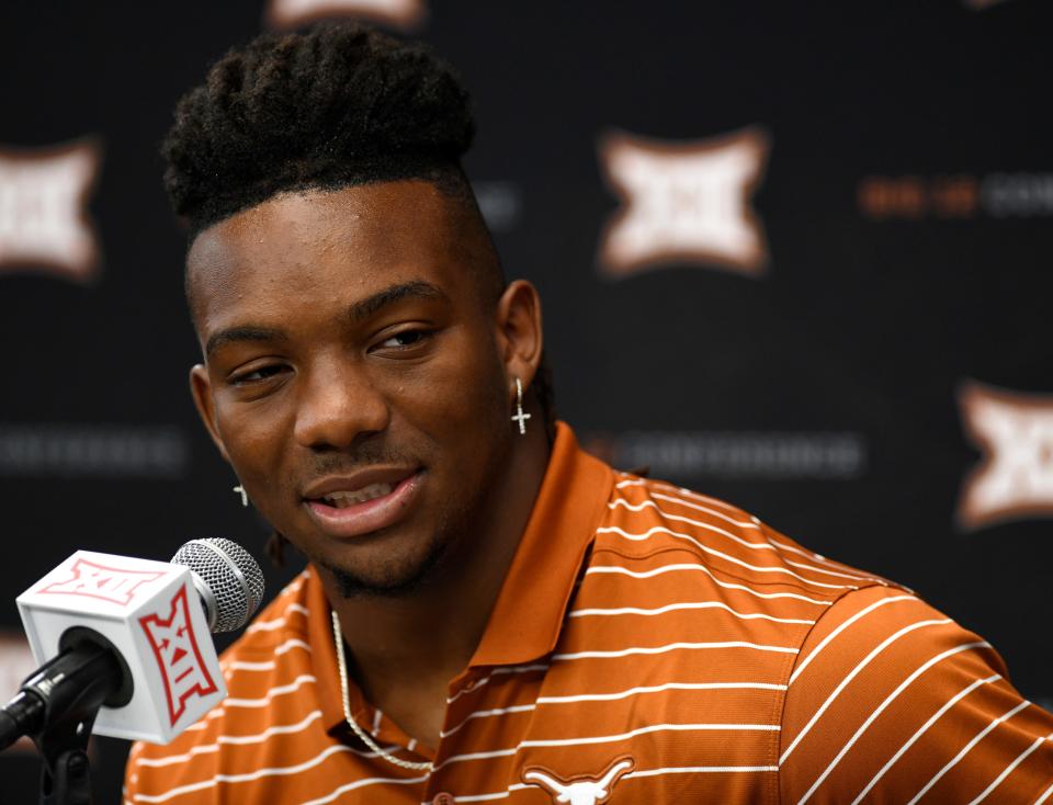 Consider Texas running back Bijan Robinson among those impressed with the offensive linemen the Longhorns signed this offseason. “Some of those dudes came in, and I was like, first of all, y’all are very big. Very big dudes,” he said Thursday at Big 12 media days.