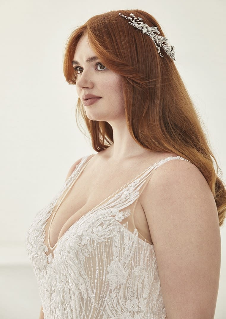 <cite class="credit">Photo courtesy of Pronovias</cite>