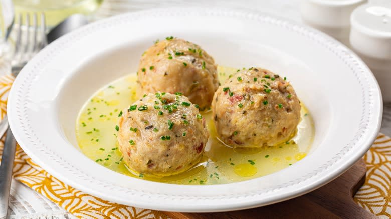 german bread crumb dumplings