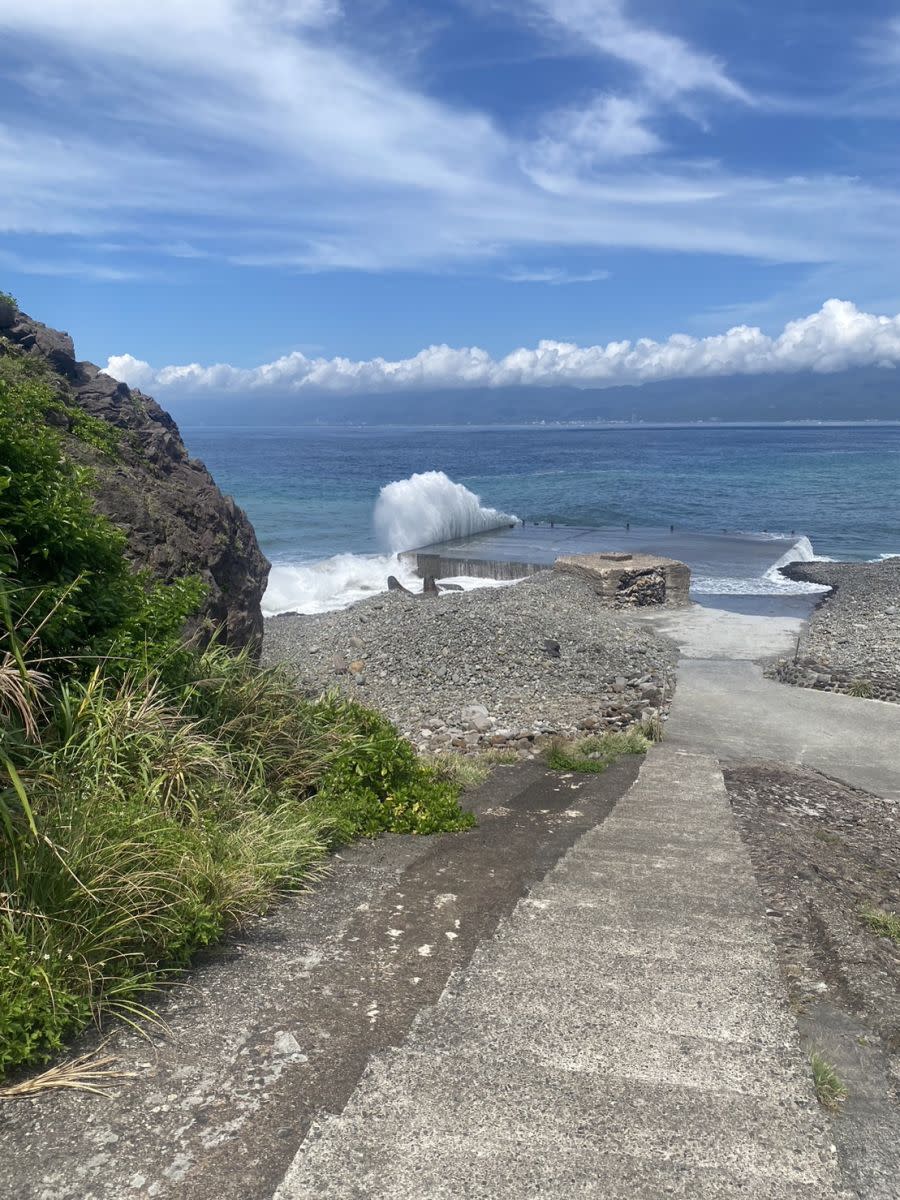 海葵颱風逐漸接近，台灣北部及東半部海面風力逐漸增強，浪高增至3米以上，平均風力超過六級以上，基於離島臨時碼頭靠泊等安全考量，東北角暨宜蘭風景區管理處宣布龜山島自9/2日起至9/4日止封島3天。而太平山國家森林遊樂區位處遍遠山區，聯外道路台七線、台七甲線、宜51線等，逢豪大雨恐有封閉、中斷之疑慮，林業及自然保育署宜蘭分署在中央氣象局發布蘇拉颱風訊息後即宣布8月29日16：00起實施預警性休園至9月1日，如今海葵颱風來襲，宜蘭分署表示，2日起將持續預警性休園。