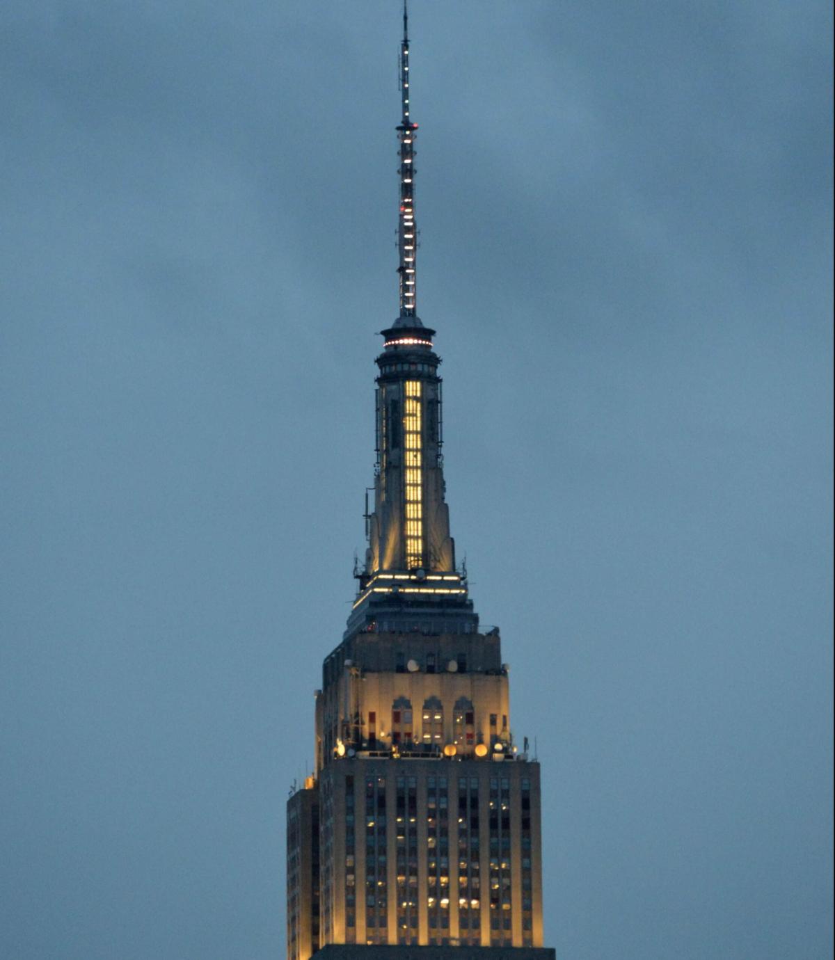 Empire State Building glows with all 30 MLB team colors