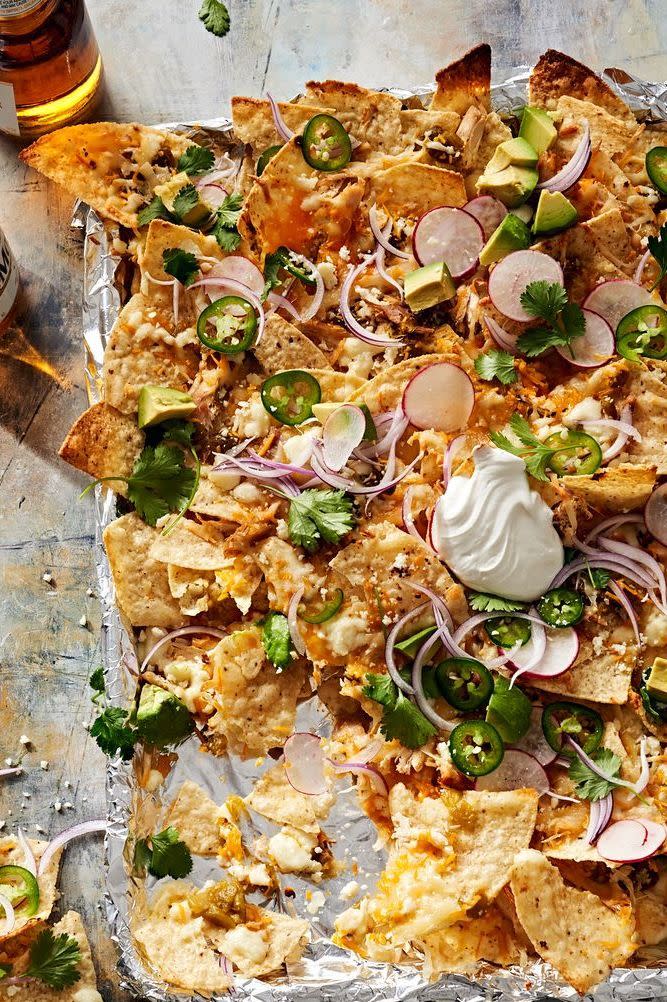 Sheet-Pan Green Chile Chicken Nachos