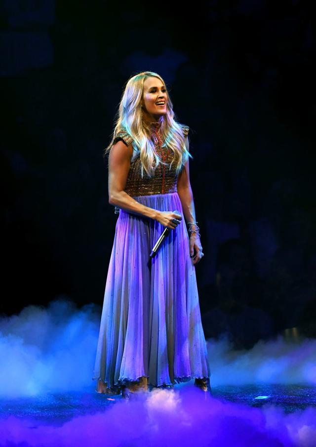 carrie underwood with maddie tae and runway june in concert los angeles, ca